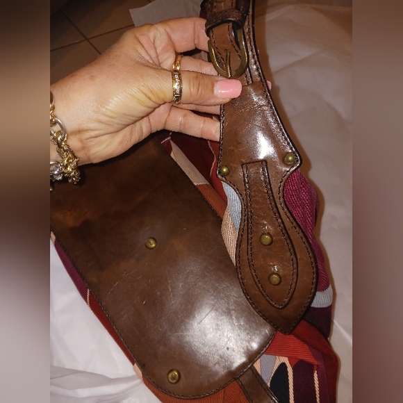 Emilio Pucci authentic large bag. - Picture 7 of 13